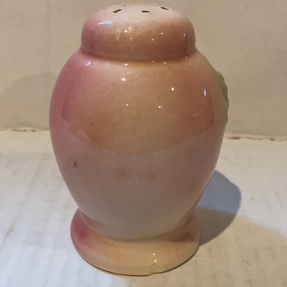 Vintage Hull Sunglow pottery pink salt and pepper shakers - Picture 11 of 14